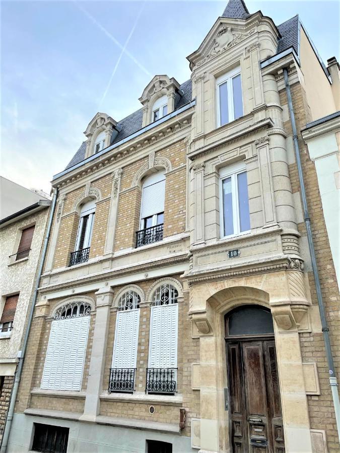 Le Boulard : Appartement En Plein Coeur Du Centre De Reims Zewnętrze zdjęcie